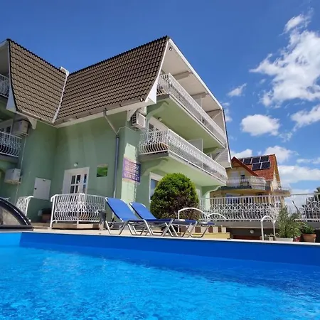 Green Guest house Balatonfured